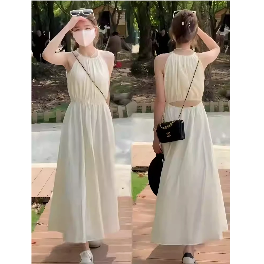 高级感露腰挂脖无袖连衣裙2025新款茶歇法式长裙显瘦裙子夏季女装