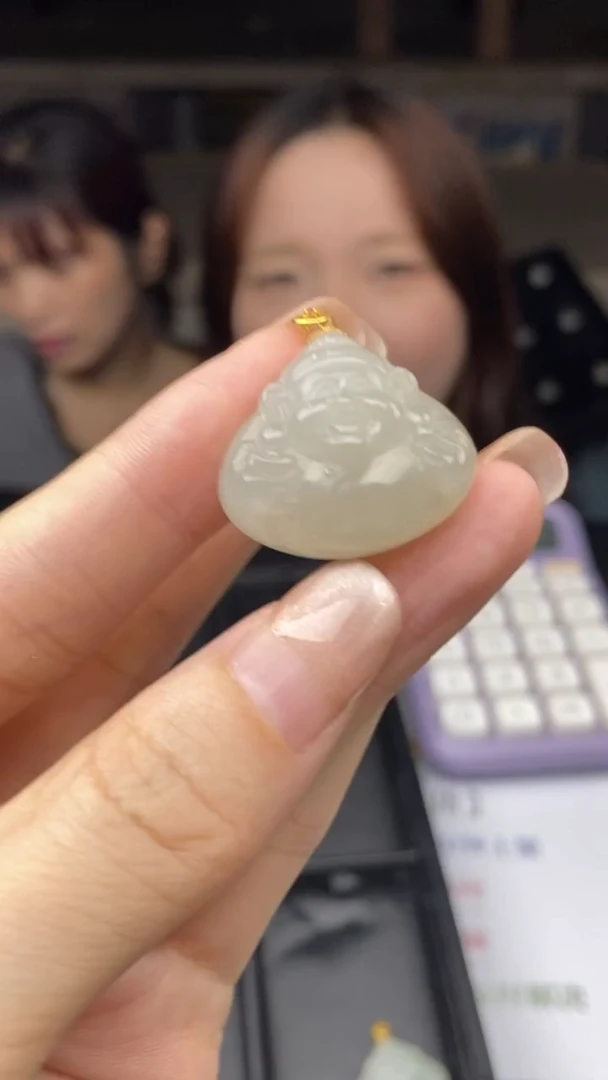 吊坠(不含链)18K金镶嵌和田玉多样性发其一-吊坠-D7846