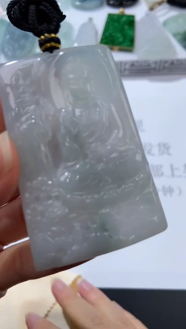 颈饰未镶嵌翡翠379520  多人