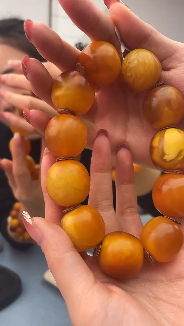 【闪购商品】蜜蜡珠宝奇石未镶嵌，假一罚十0104.24