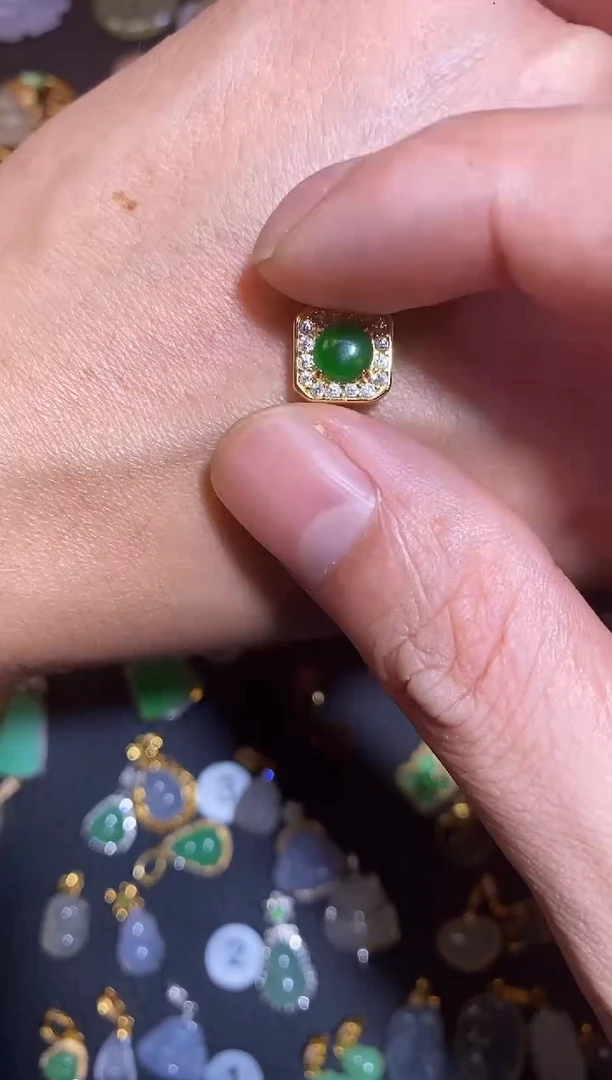 翡翠银S925镶嵌颈饰天然A货翡翠