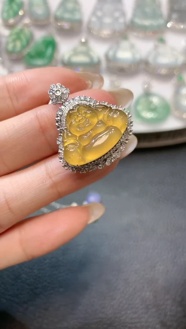 【闪购商品】翡翠吊坠(不含链)18K金镶嵌D31