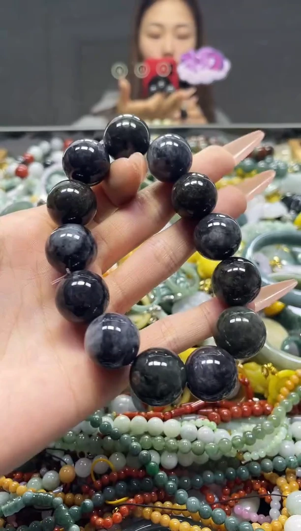 颈饰未镶嵌翡翠17MM