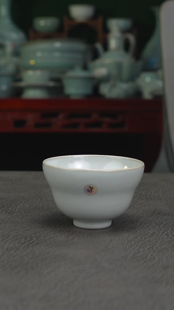 月白釉福禄杯    微微瑕-二