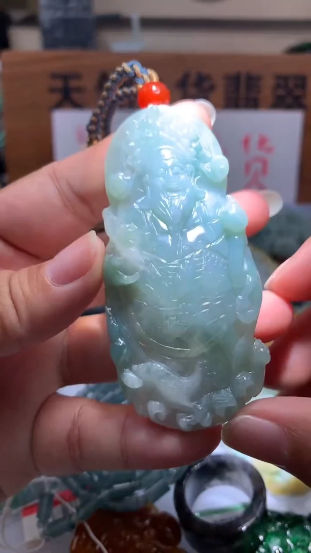 【闪购商品】翡翠颈饰未镶嵌保真天然A货翡翠