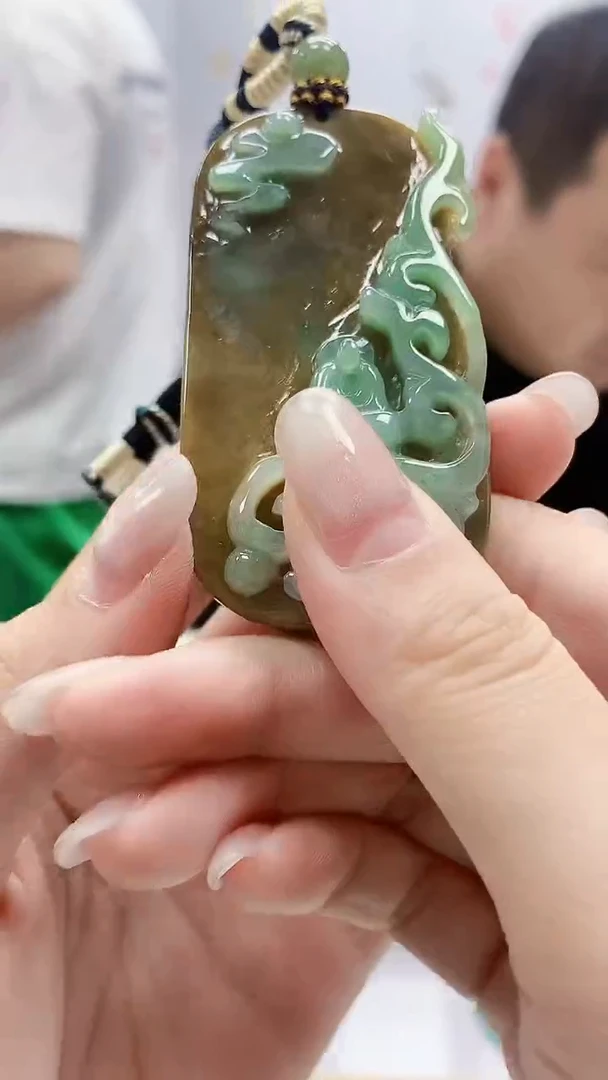 定制翡翠未镶嵌4898lr-毛货挂件165