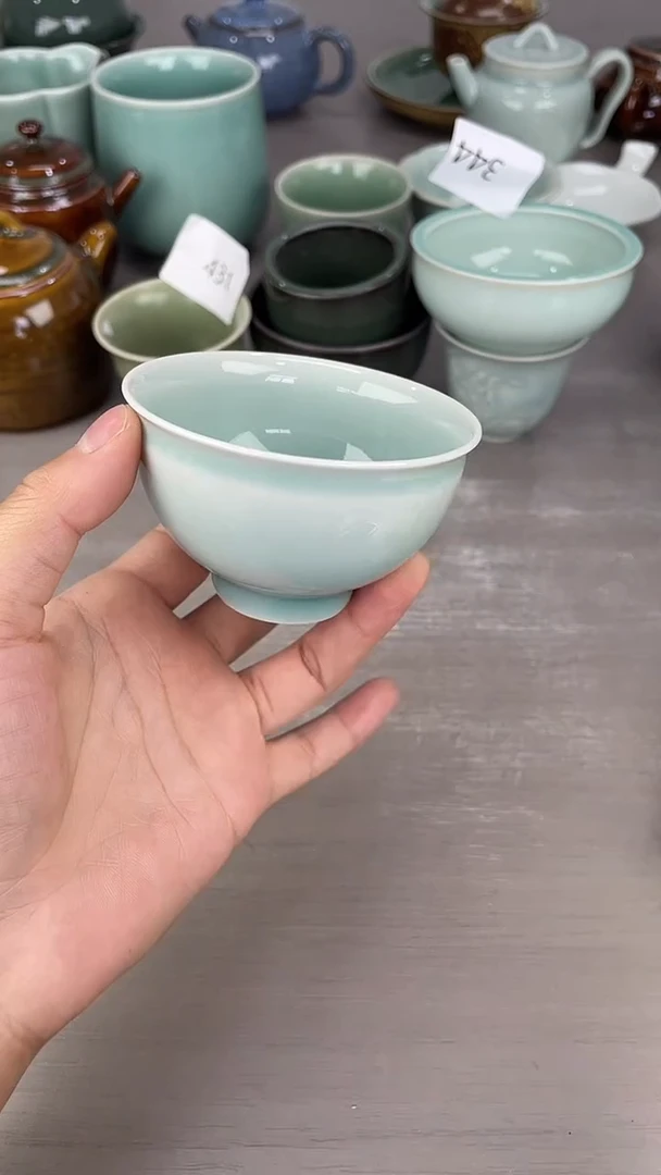 青瓷仓储福利清仓微瑕