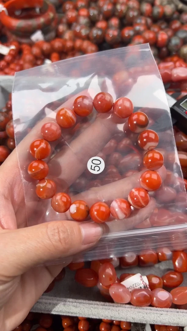 南红玛瑙手串未镶嵌11+