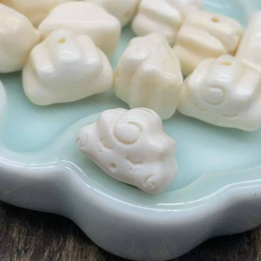 A993精品猛犸象牙13.6*9.6左右祥云简约文玩顶珠轻奢配饰（发其一）