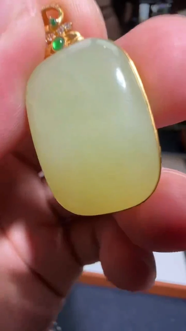 和田玉18K金镶嵌吊坠(不含链)【钰727】27 7023多样性发其一