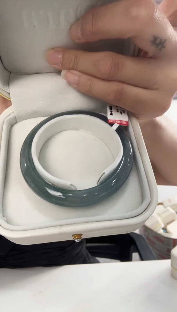 翡翠手镯未镶嵌079抖音质检仓鉴定发货保真！顺丰快递，售后有运费