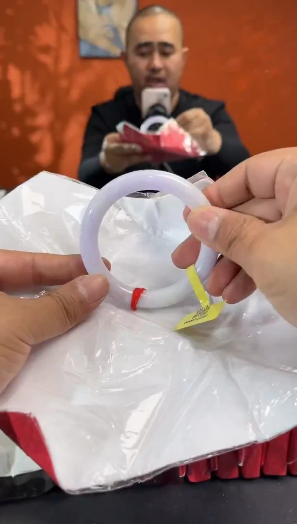 未镶嵌手镯翡翠6 56