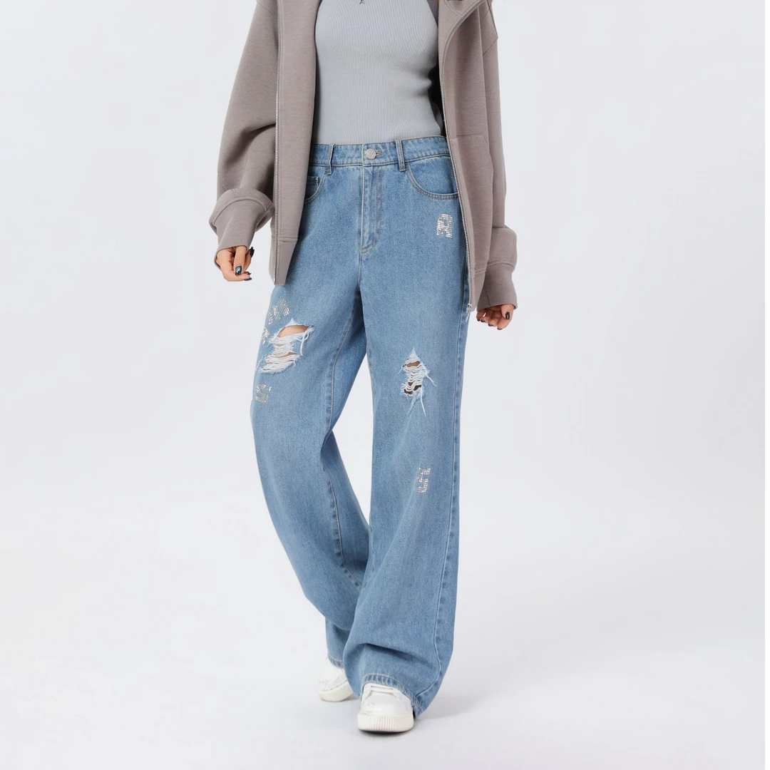 AMASS/阿玛施春秋显瘦遮肉直筒裤新款高腰烫钻破洞牛仔裤女510008