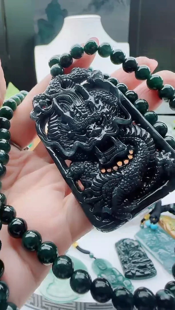 【闪购商品】翡翠颈饰未镶嵌多样性随机一件发货