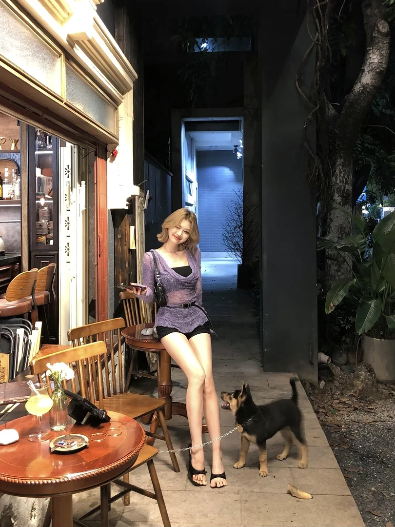 【邂逅紫】辣妹小众设计长袖百搭蕾丝透视显瘦上衣两件套高级感穿搭