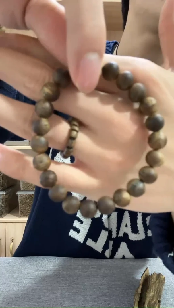 【闪购商品】沉香手串09圆珠单圈6克+ 多样性发其一