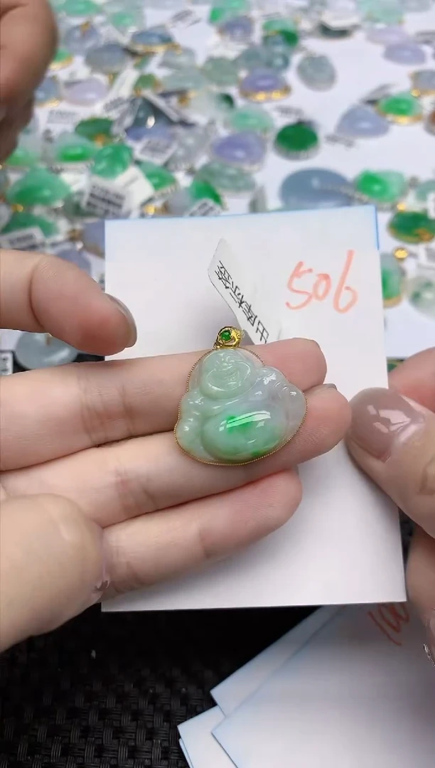 【闪购商品】翡翠颈饰18K金镶嵌天然翡翠A货