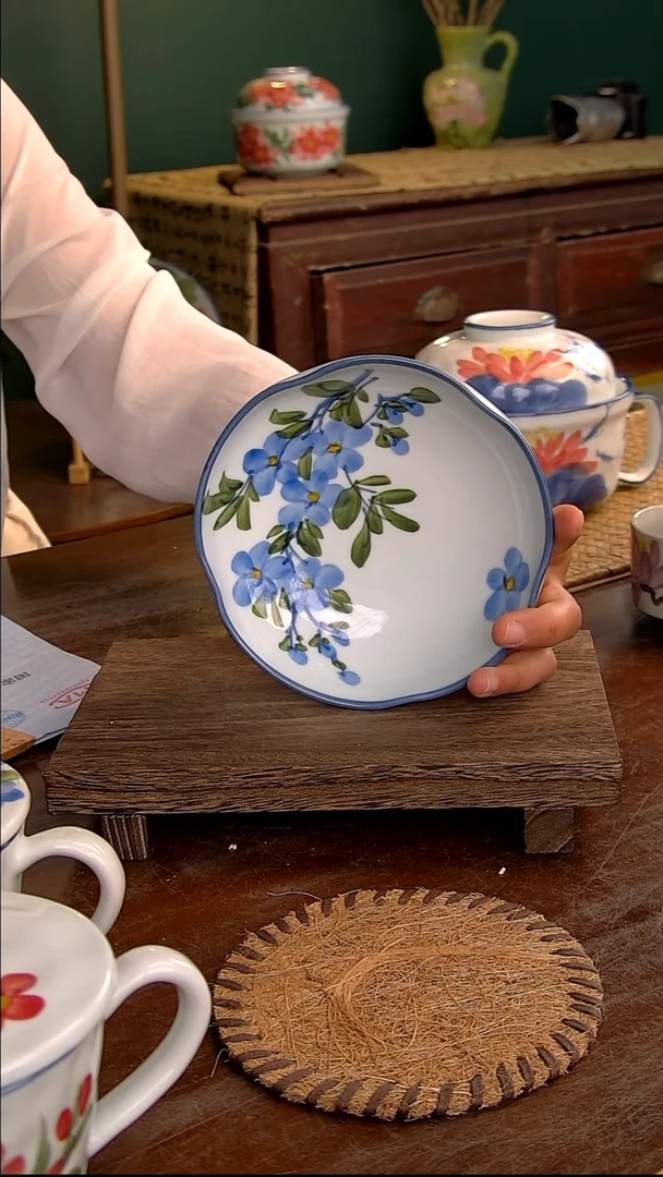 瓷片高白6英寸花口碟-勿忘我