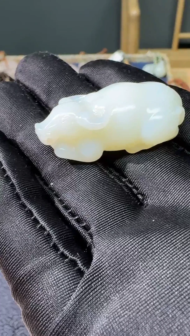 【闪购商品】和田玉吊坠(不含链)未镶嵌米达牛