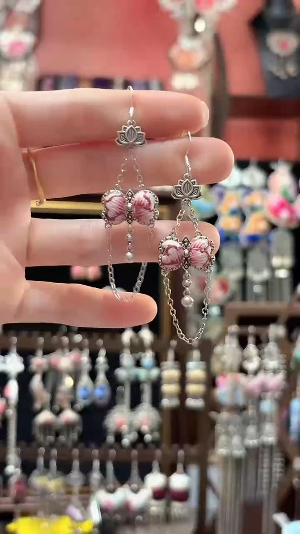 织绣 云织谣民族风精美饰品   42***