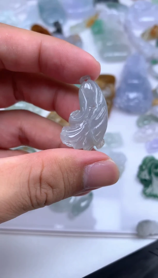 翡翠未镶嵌颈饰66白菜