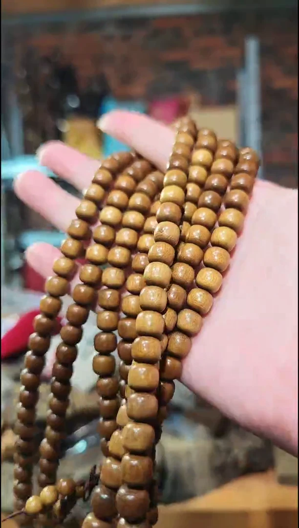 金丝楠0.7*0.8桶珠多圈