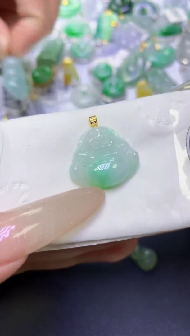 颈饰18K金镶嵌翡翠天然缅甸翡翠A货百元以上9元证书费自理