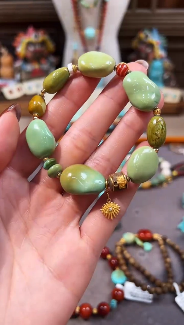 18K金镶嵌绿松石手链绿松石手链