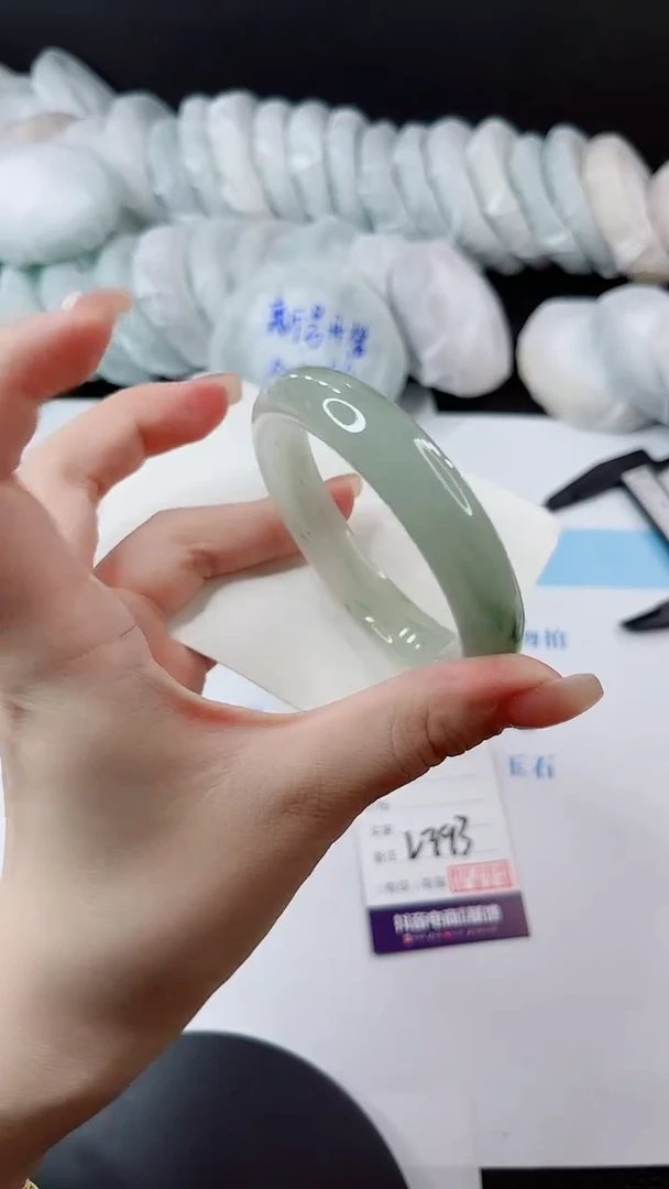 未镶嵌手镯石英质玉多样性发货L393