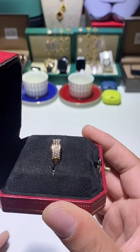 瓷片生活的本意就是开心@@1