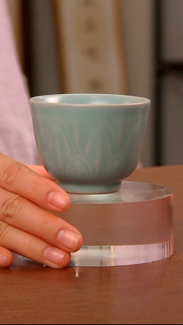 【闪购商品】瓷片555二级深腹莲瓣杯.........