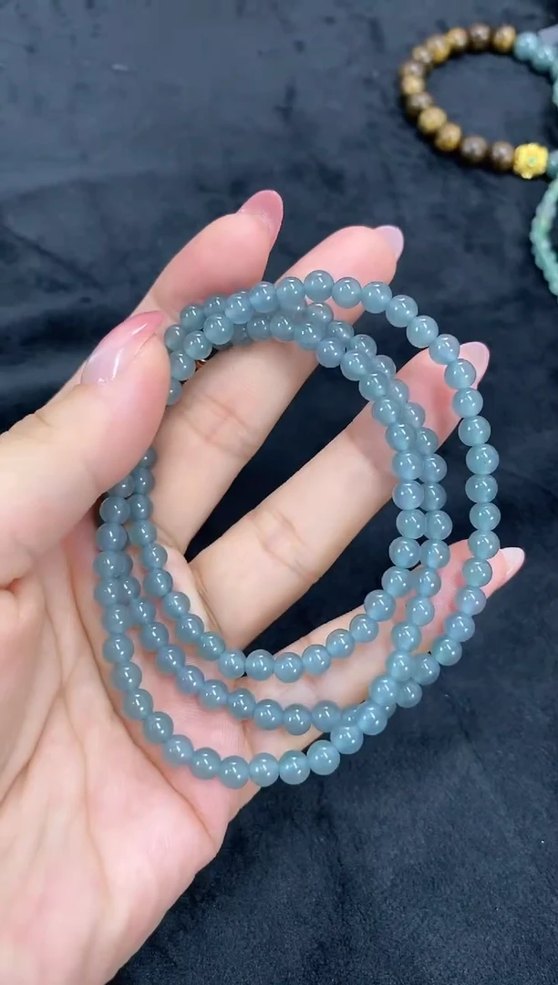 项链未镶嵌翡翠胡****?天然翡翠珠链