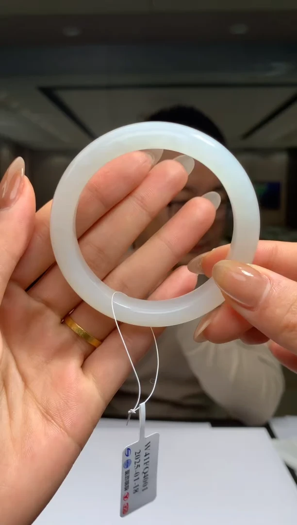 【闪购商品】定制和田玉Boss阳天然和田玉（拍一发一）