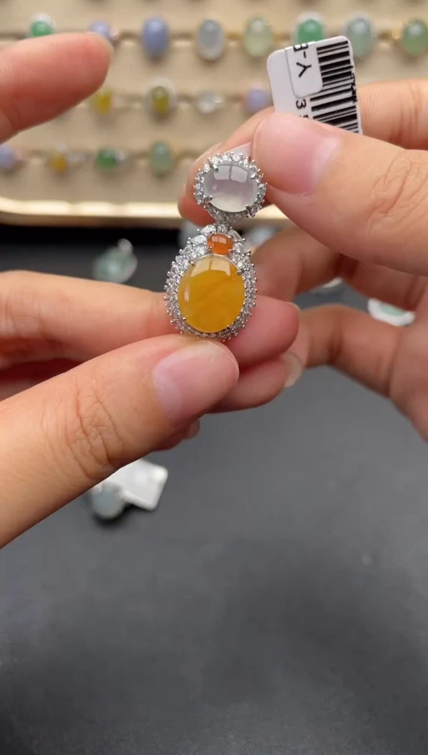 银S925镶嵌戒指翡翠一物一证一礼盒