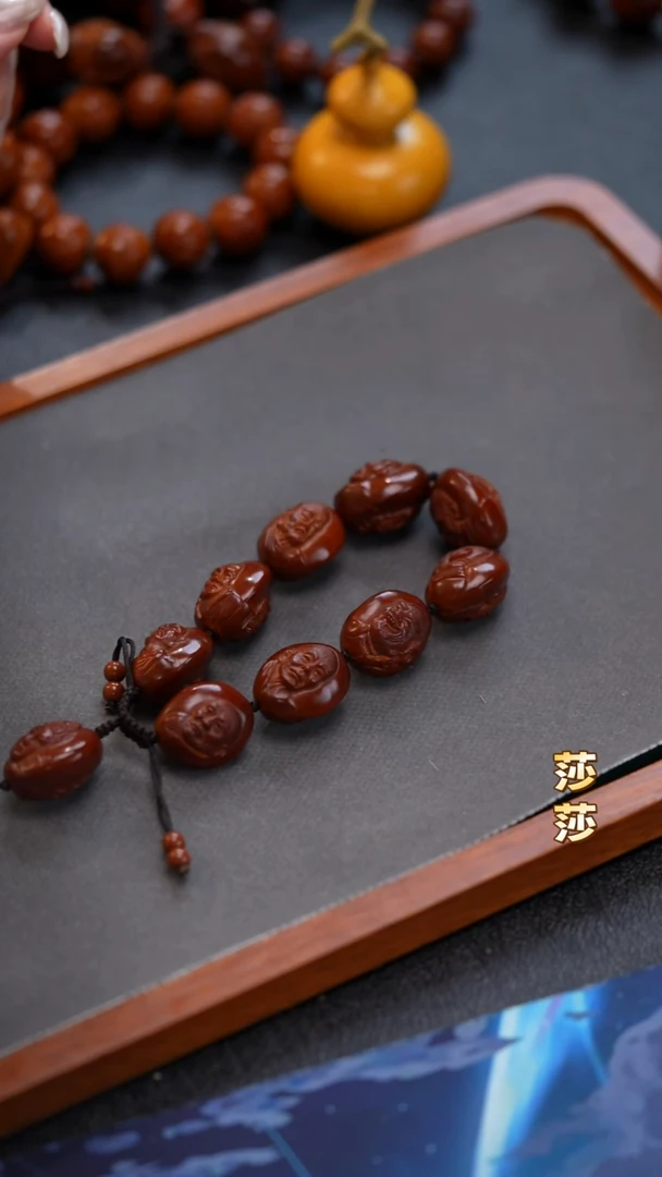 吊坠橄榄核我****?橄榄核