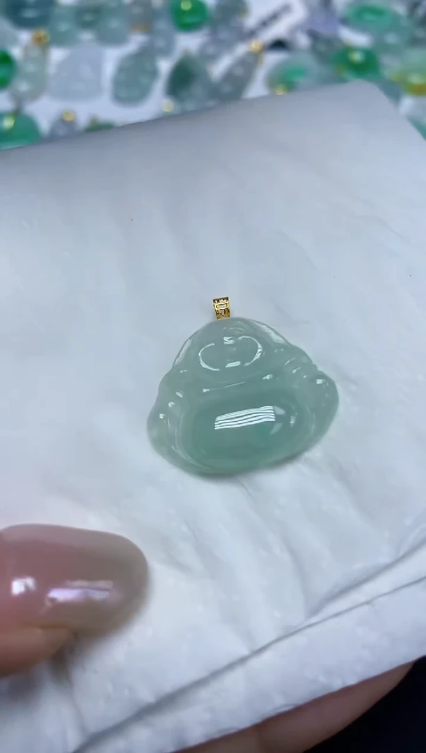翡翠18K金镶嵌颈饰天然缅甸翡翠A货