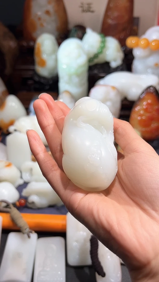 未镶嵌和田玉把件千里马