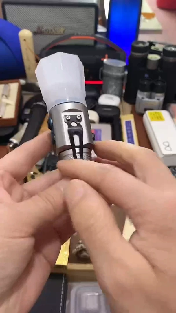 瓷片闪购商品 如图所示