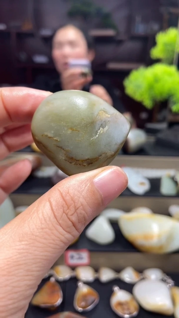 未镶嵌和田玉挂件和田玉吊坠挂件精美
