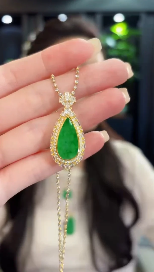 吊坠(不含链)未镶嵌翡翠缅料A货/多样性发货/一件