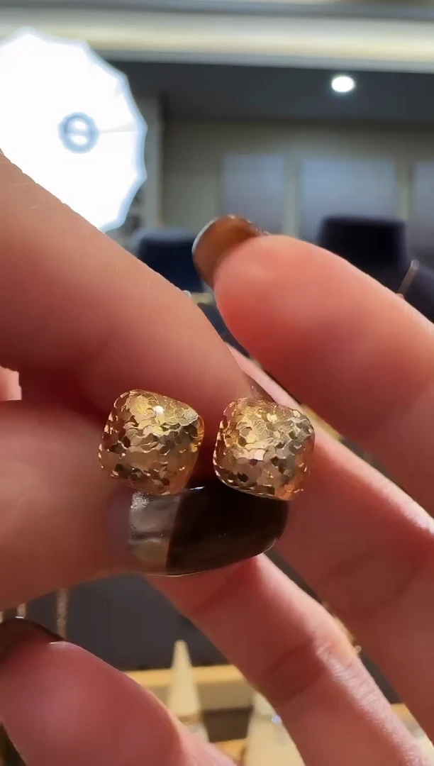 耳饰18K金18K金爆闪耳钉