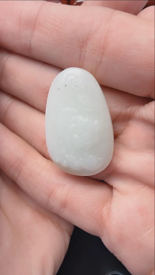 【闪购商品】和田玉吊坠(不含链)未镶嵌417猪