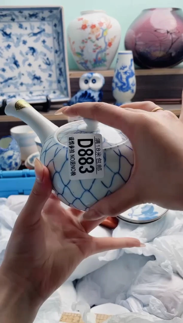 琉璃手工艺品小**?D883***********