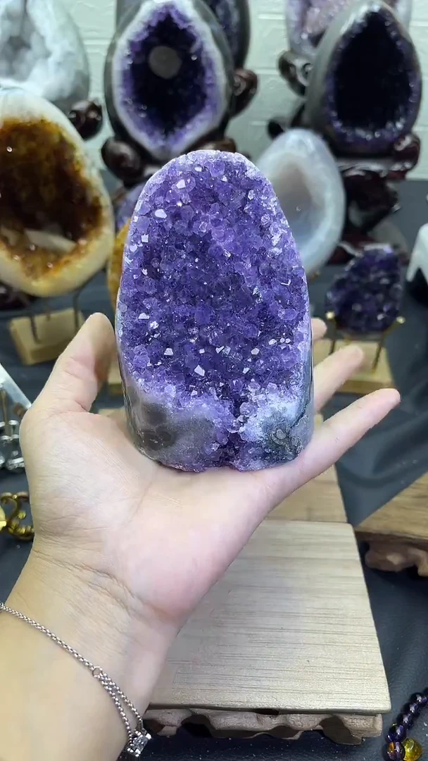 未镶嵌大型摆件（非配饰）紫晶134号摆件