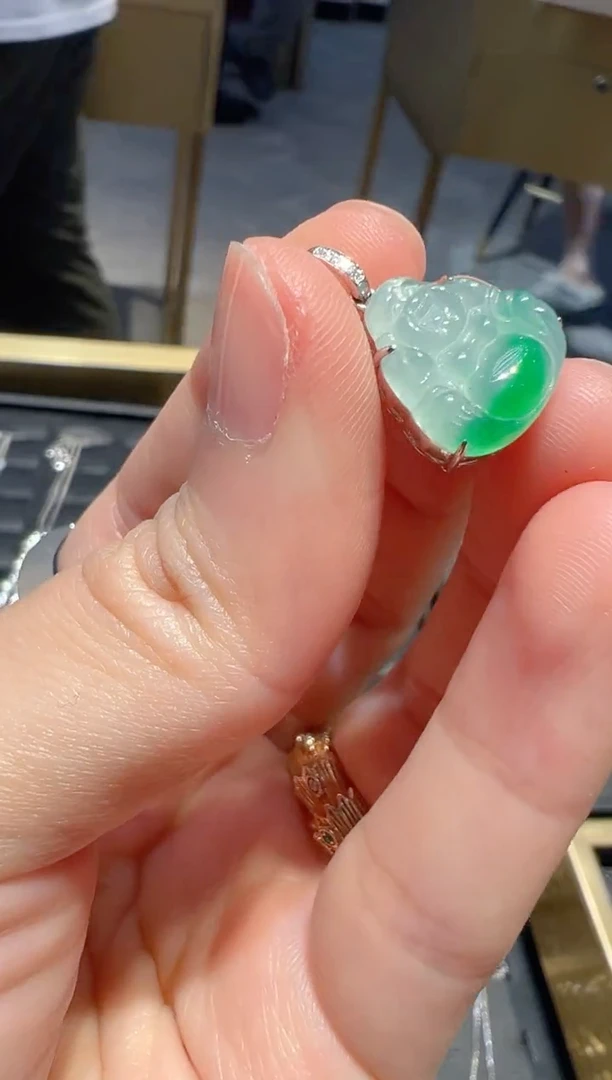 翡翠18K金镶嵌吊坠(不含链)多样性团购发一件