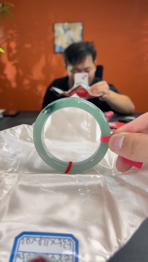 未镶嵌手镯翡翠6 52