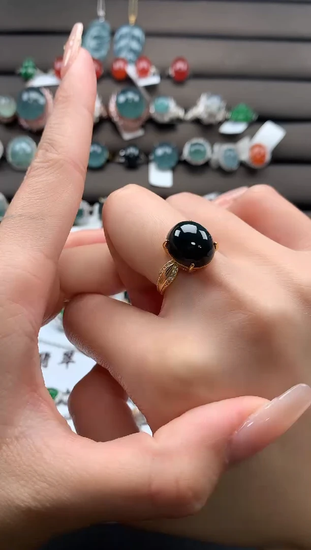 【闪购商品】翡翠戒指银S925镶嵌32132131