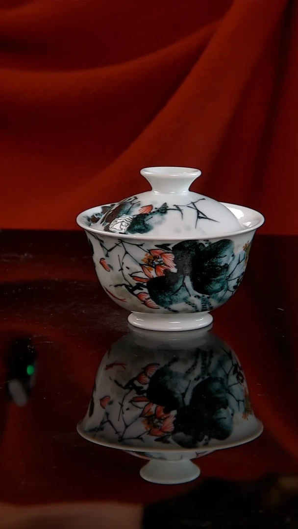 李华手绘釉中五彩和为贵盖碗