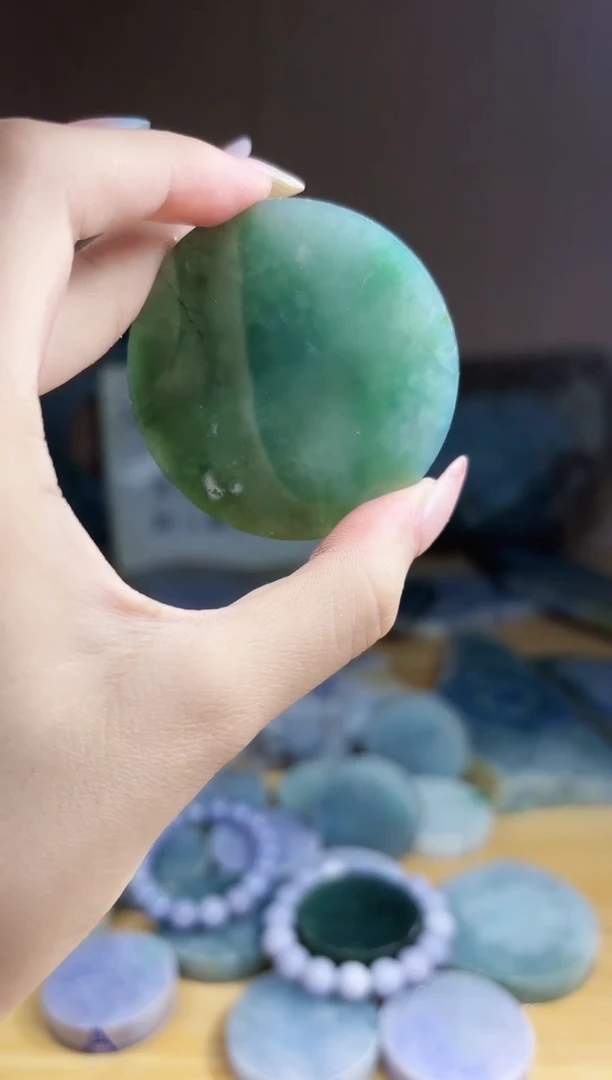 翡翠未镶嵌颈饰翡翠A货 温谭477