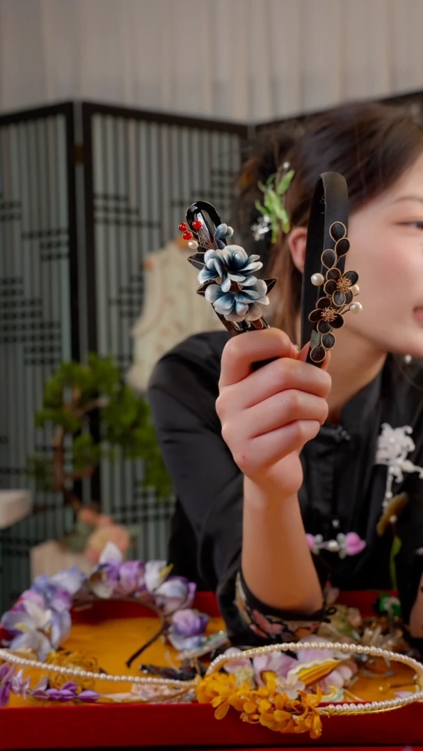刺绣玫**蕊非遗手工绒花饰品